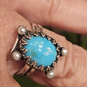 Turquoise and Silver Women's Ring